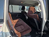 Toyota Land Cruiser GXR 2017 V6 – White – Excellent Condition